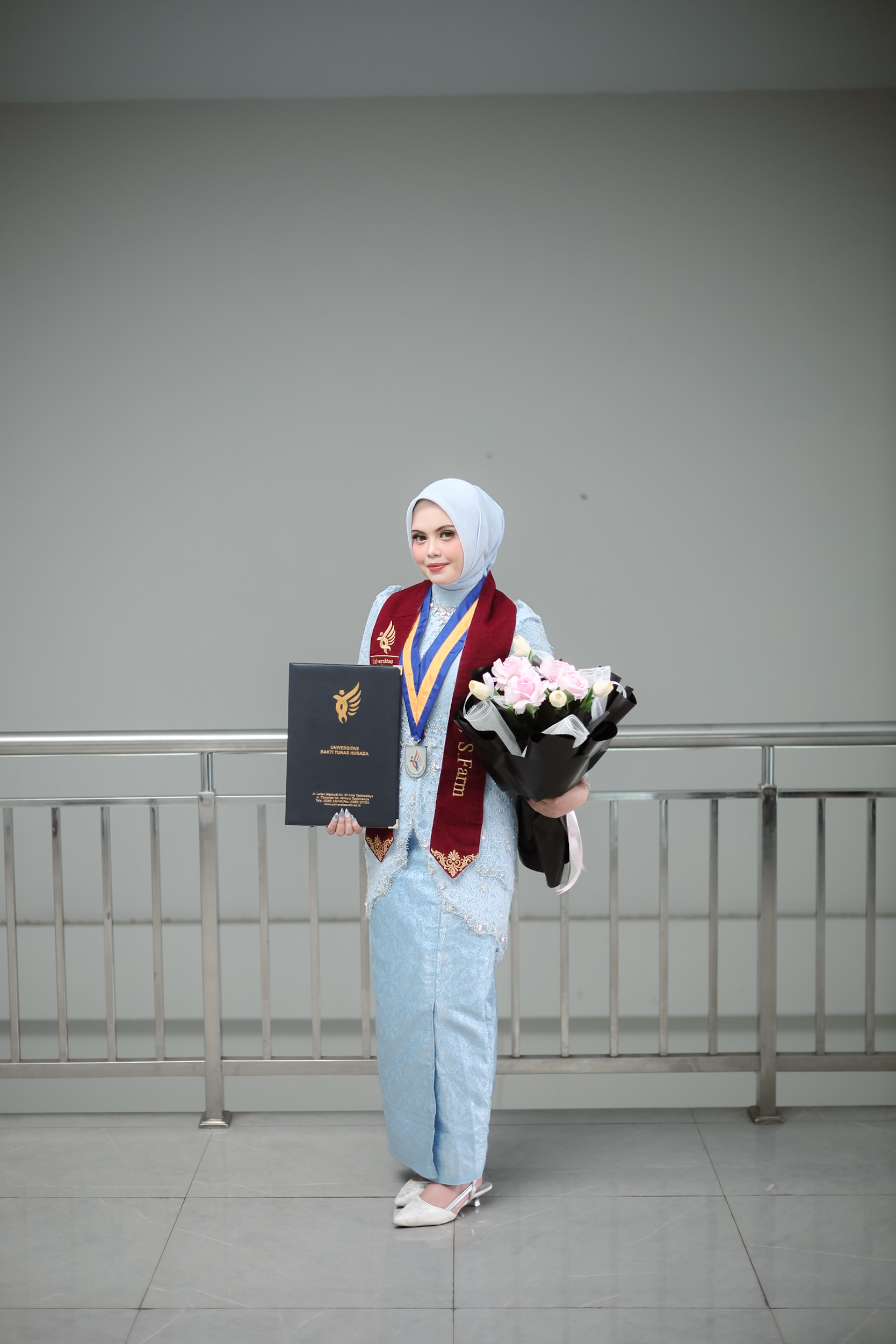 Wisuda 01