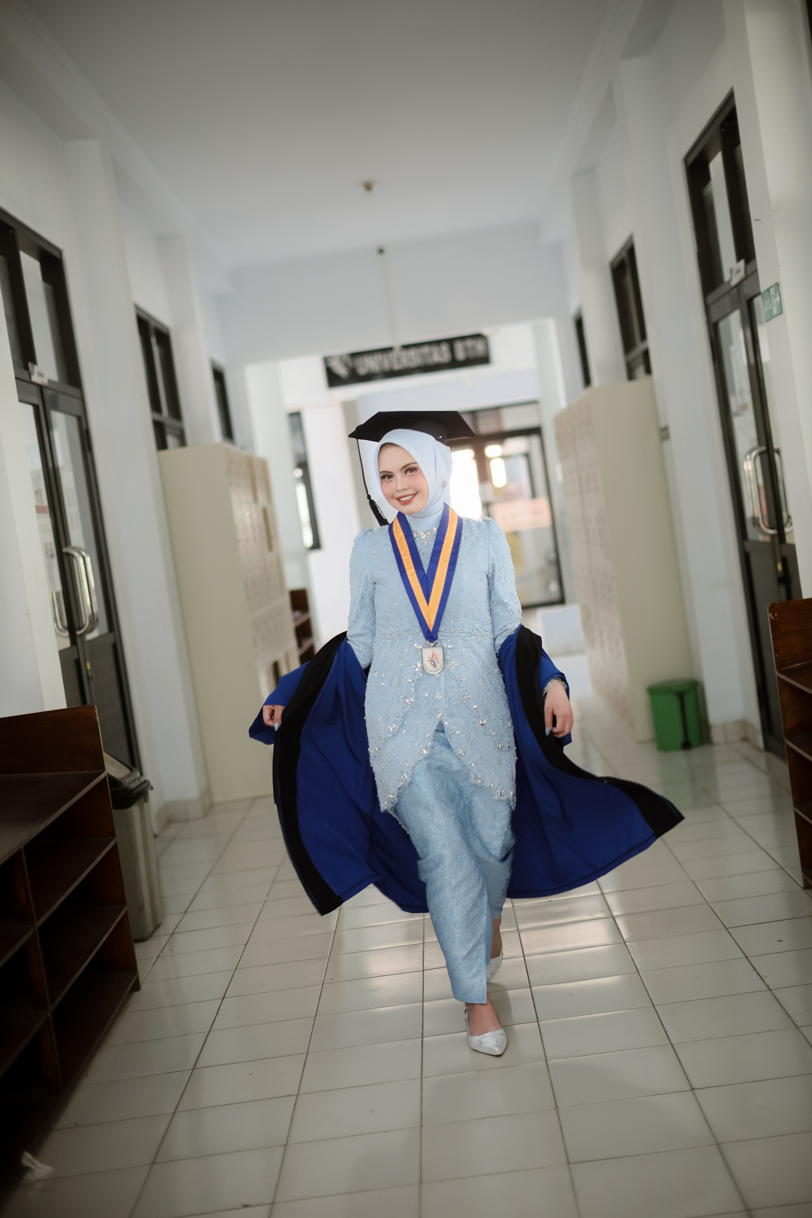 Wisuda 18